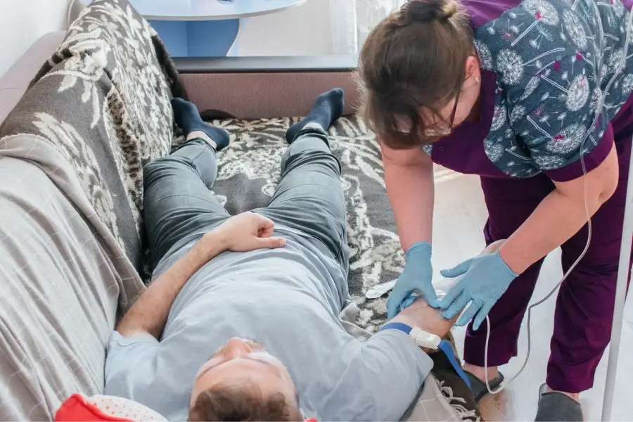 Срочный вывод из запоя в Луганске: быстро, недорого